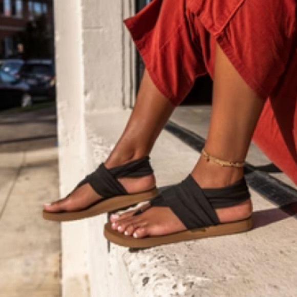 sanuk Yoga‎ Sling 2 Flip Flop Sandals Easy Comfort Slip On Gray Women’s Size 5 - Picture 1 of 13